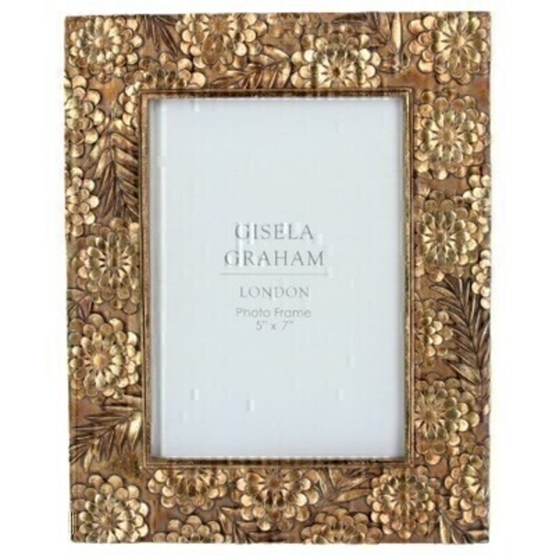 This lovely antique Gold picture frame features a floral design and fits a 5 x 7 inch photo. Made by London based designer Gisela Graham who designs really beautiful gifts for your home and garden.  This pretty photo frame would suit any home decor and would make a lovely gift. 